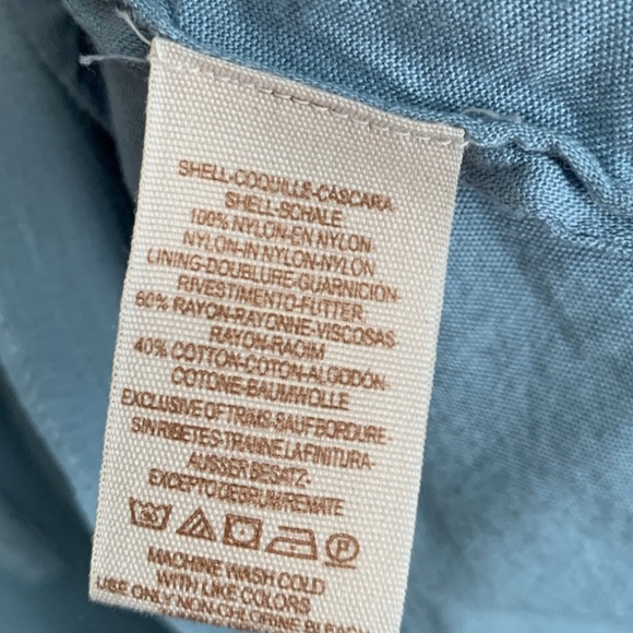 Free People Women's Shirt Size Small Light Blue Smocked with Match Under Top - Picture 3 of 6